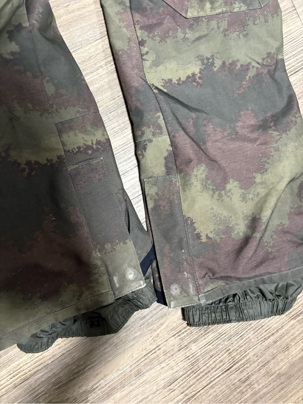 BURTON DRYRIDE Camo Snowboard Pants Ski Pants Size S - Picture 7 of 9